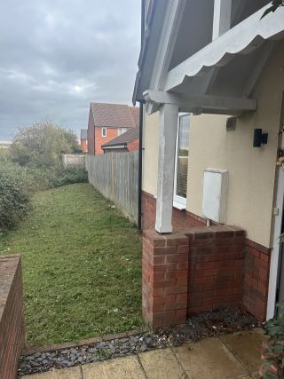 Big 3 bed house with garden and garage - Photos 11 of 12