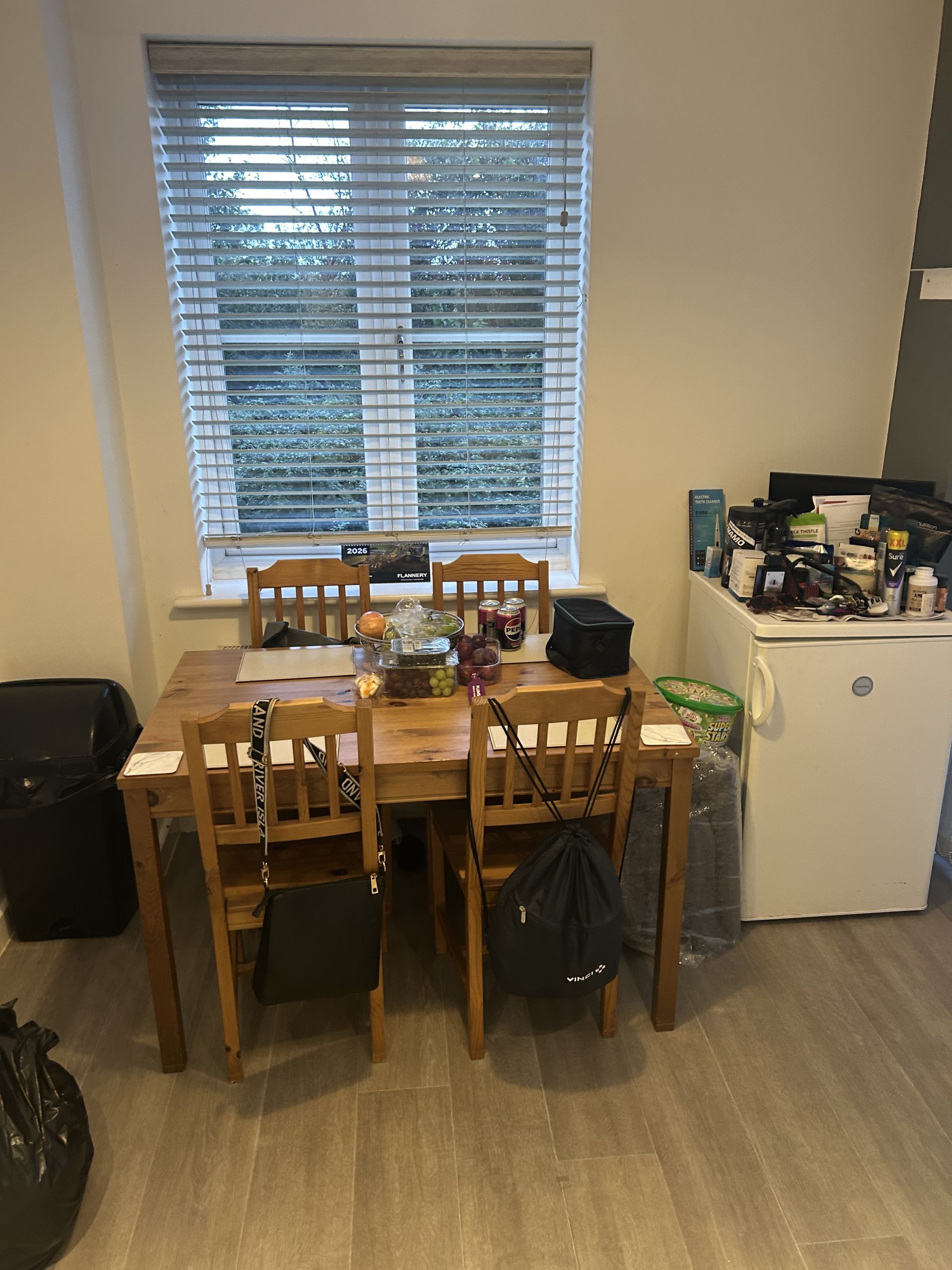 Big 3 bed house with garden and garage - Photos 2 of 12