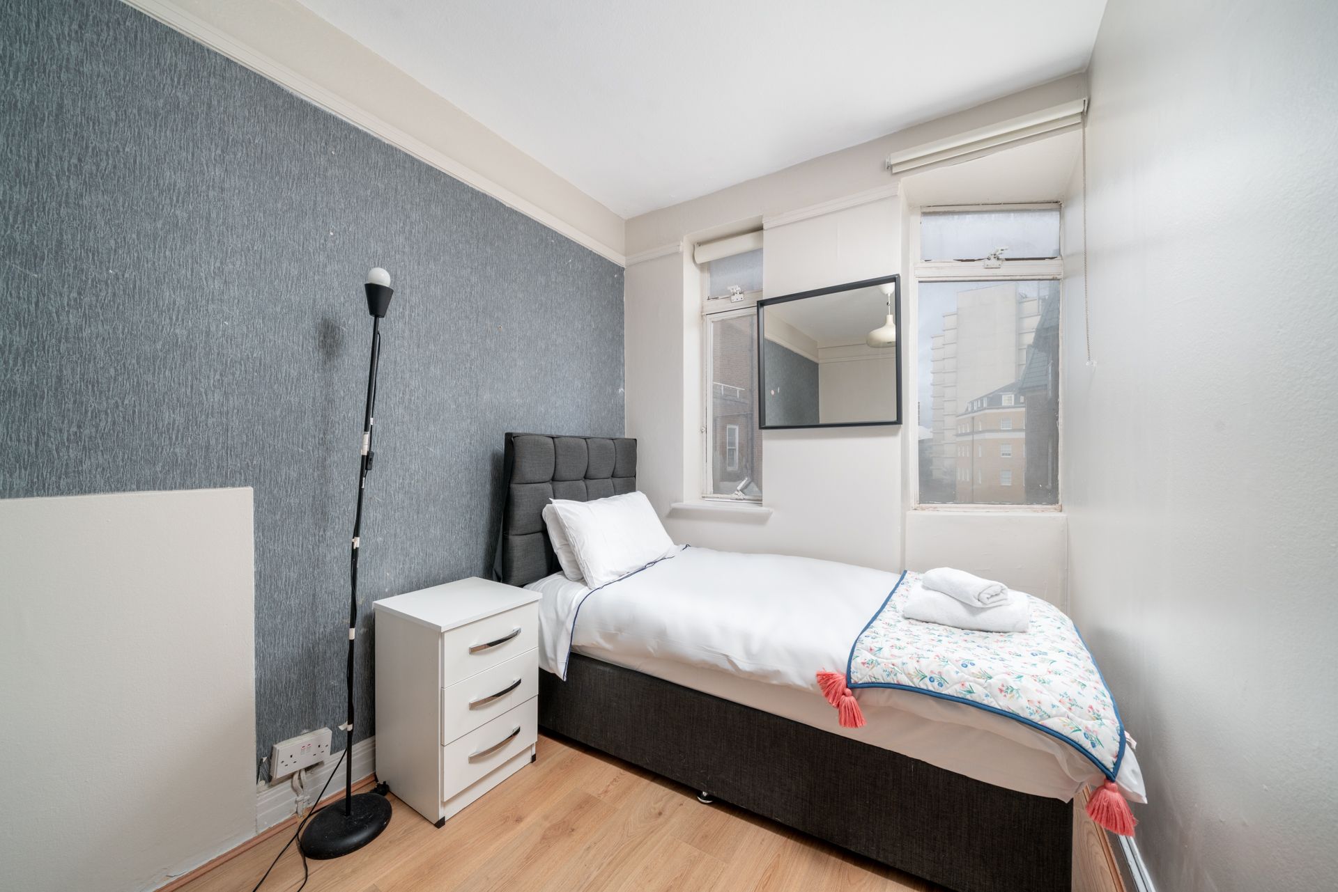 Beautiful 1 bed on Edgware Road - Photos 10 of 13