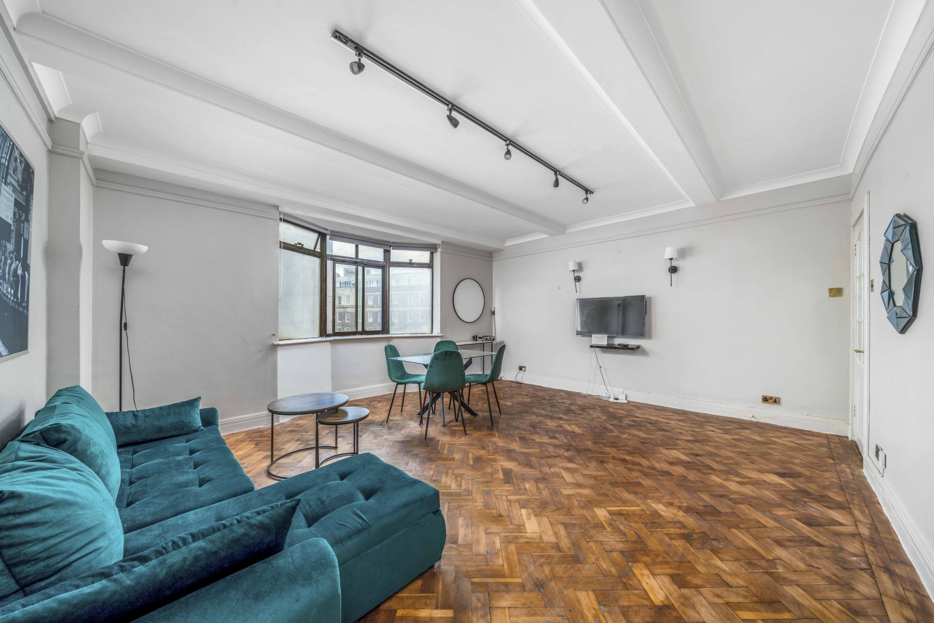Beautiful 1 bed on Edgware Road - Photos 13 of 15