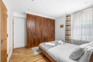 Beautiful 1 bed on Edgware Road - Photos 12 of 16