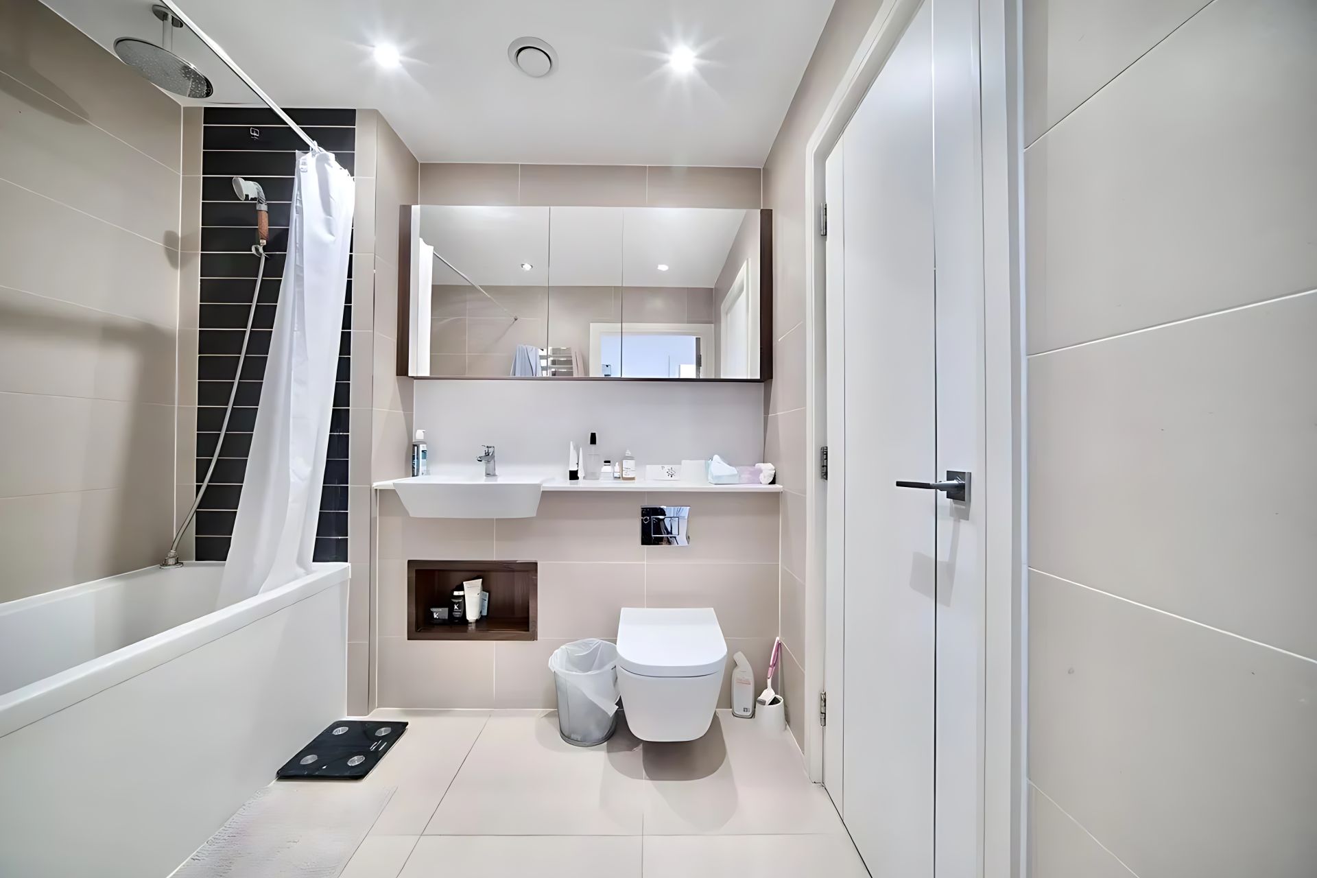 1 Bed Furnished Flat to Rent | Alie Street E1 - Photos 10 of 12