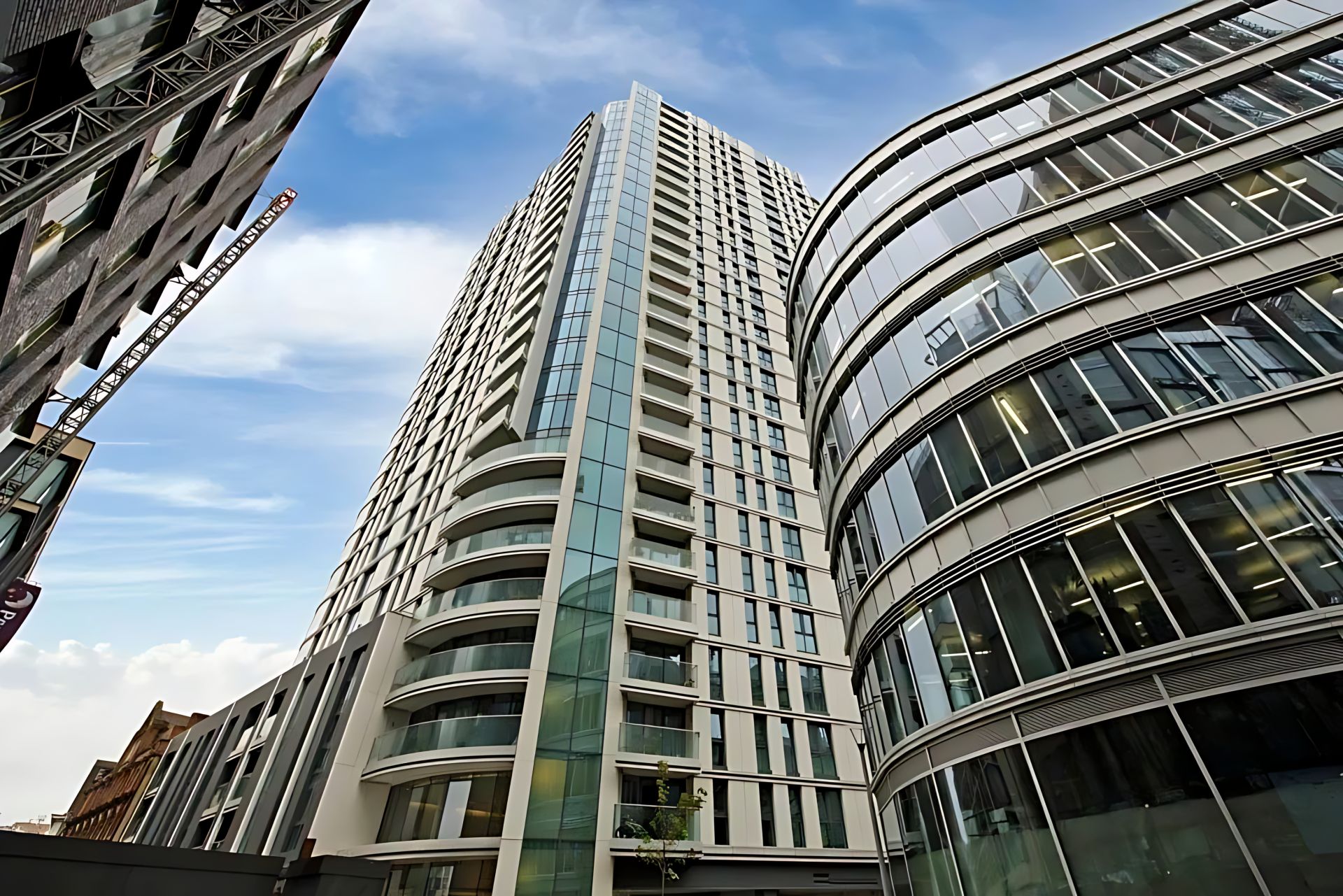 1 Bed Furnished Flat to Rent | Alie Street E1 - Photos 11 of 12