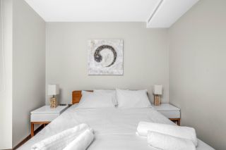 Beautiful 1 bed near Kings College University - Photos 6 of 14