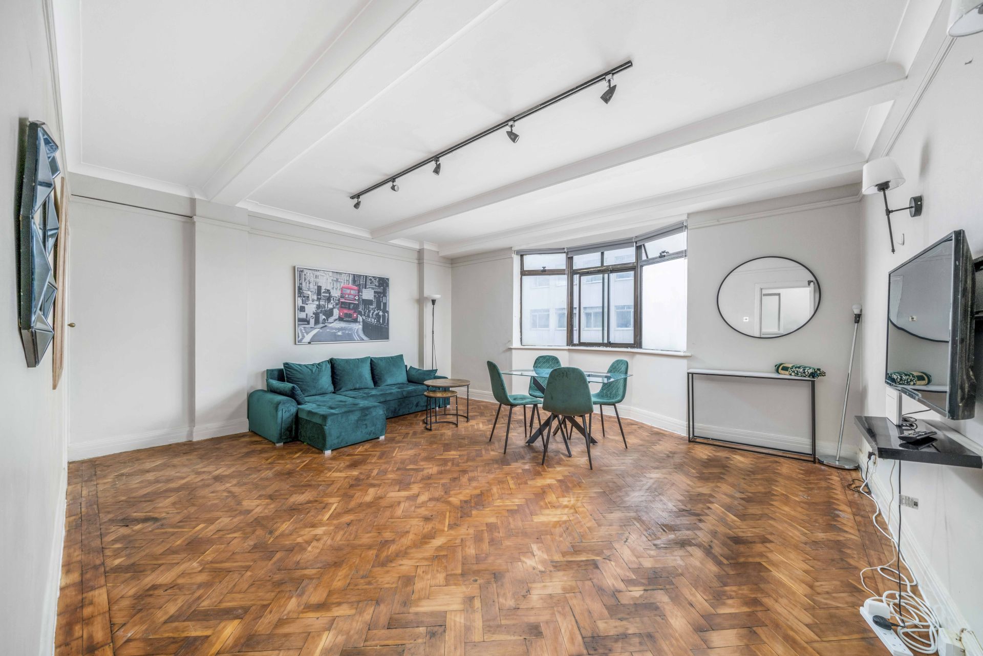 Beautiful 1 bed on Edgware Road - Photos 12 of 15