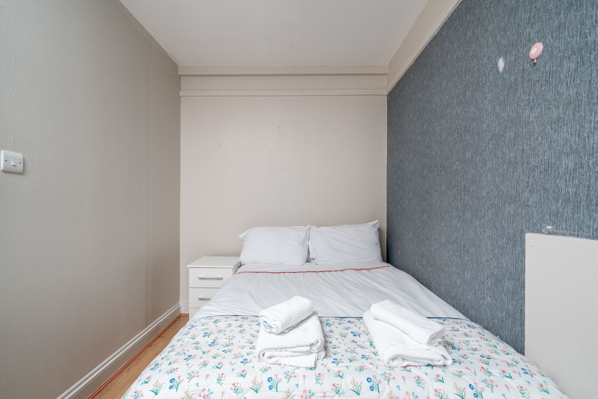 Beautiful 1 bed on Edgware Road - Photos 13 of 13
