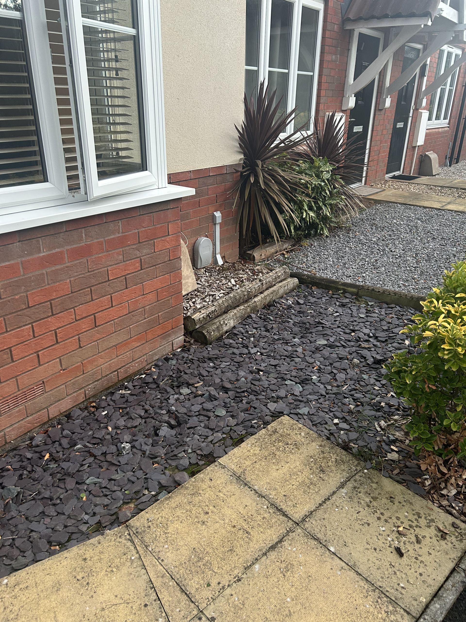 Big 3 bed house with garden and garage - Photos 10 of 12